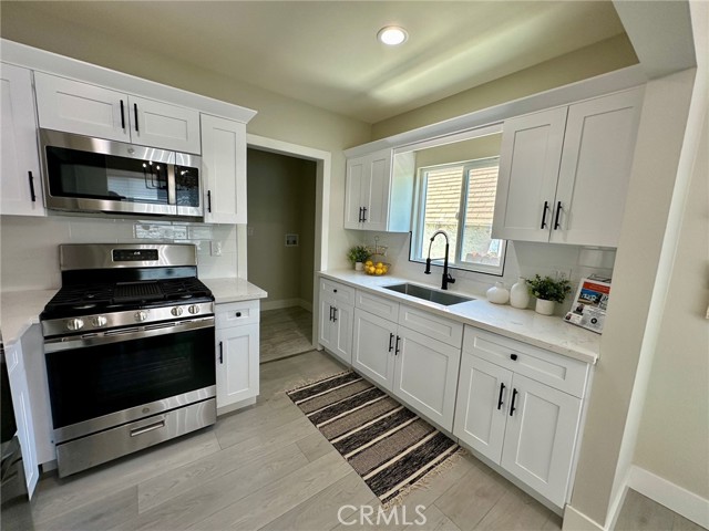 Detail Gallery Image 5 of 12 For 2209 W Glendon Way, Alhambra,  CA 91803 - 2 Beds | 1 Baths