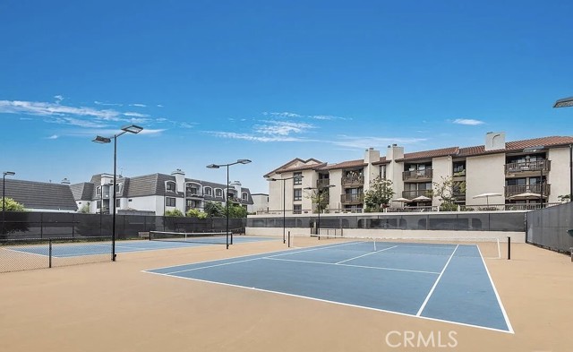 Detail Gallery Image 12 of 17 For 8512 Tuscany #222,  Playa Del Rey,  CA 90293 - 2 Beds | 2 Baths