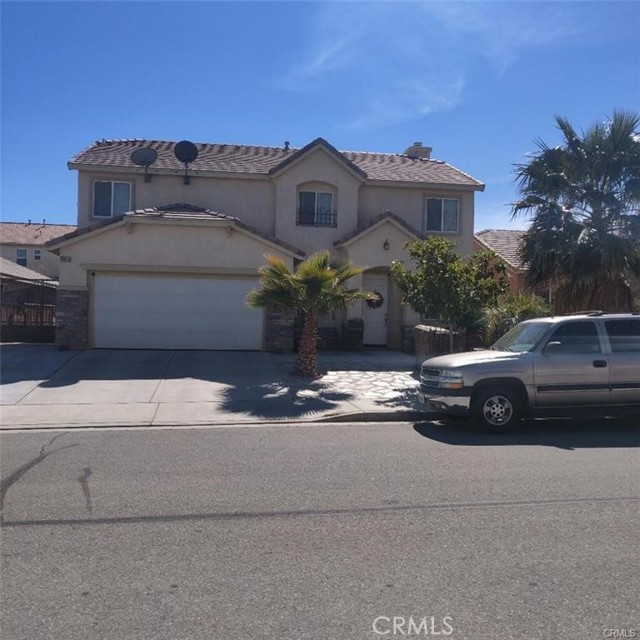 Detail Gallery Image 1 of 24 For 13023 Tehachapi St, Hesperia,  CA 92344 - 4 Beds | 2/1 Baths