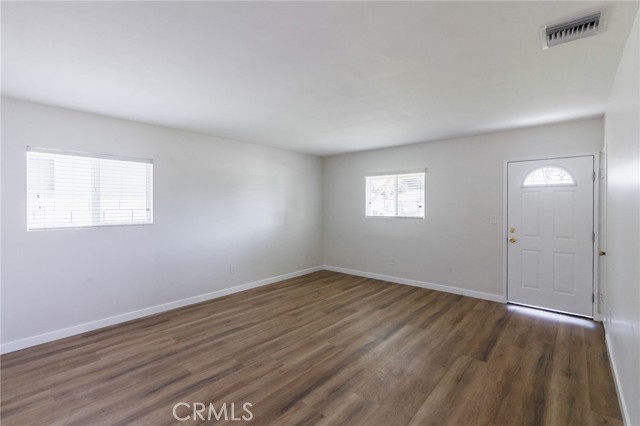 14407 Astoria Street photo 4