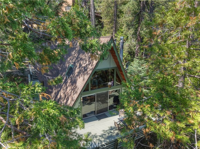 Detail Gallery Image 2 of 40 For 27403 Cottonwood Ln, Lake Arrowhead,  CA 92317 - 3 Beds | 2 Baths