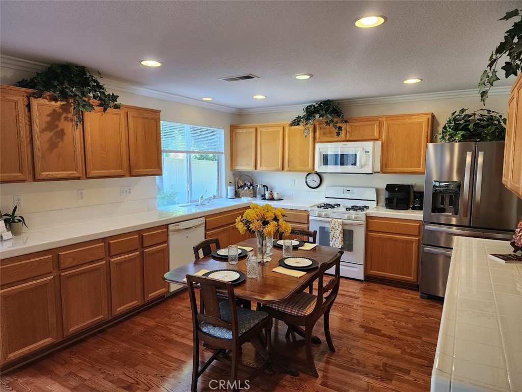 MLS #PW25057303 img 4