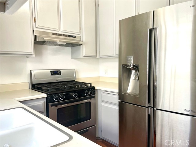 Detail Gallery Image 6 of 24 For 285 E Villa St #4,  Pasadena,  CA 91101 - 2 Beds | 2 Baths