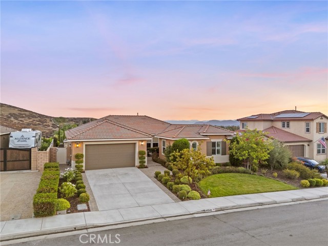 Detail Gallery Image 3 of 69 For 35543 Laurel Tree Ct, Winchester,  CA 92596 - 3 Beds | 2/1 Baths