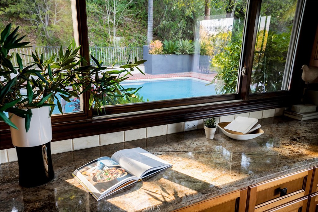 3723 Scadlock LaneSherman Oaks img 8