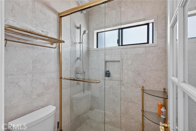 Detail Gallery Image 5 of 27 For 431 Camino De Las Colinas, Redondo Beach,  CA 90277 - 3 Beds | 3 Baths