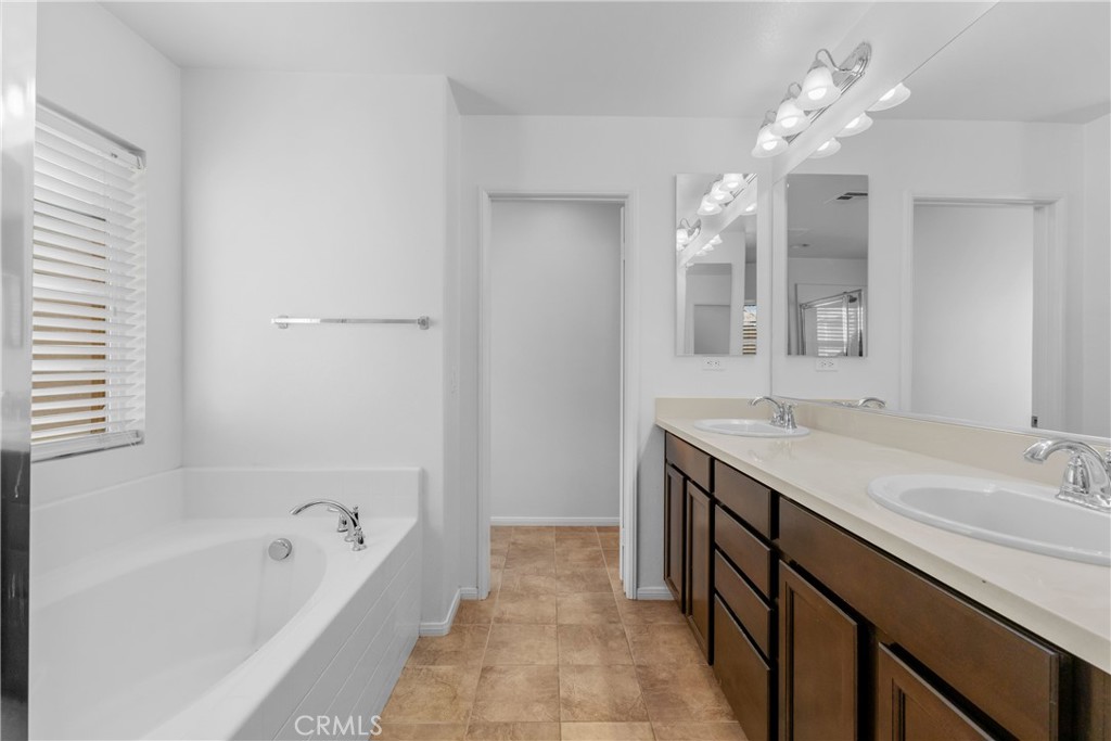 5Ac8C01C 6E21 410A 8091 D7Cb9F2297D6 37386 Paseo Violeta, Murrieta, Ca 92563 &Lt;Span Style='BackgroundColor:transparent;Padding:0Px;'&Gt; &Lt;Small&Gt; &Lt;I&Gt; &Lt;/I&Gt; &Lt;/Small&Gt;&Lt;/Span&Gt;