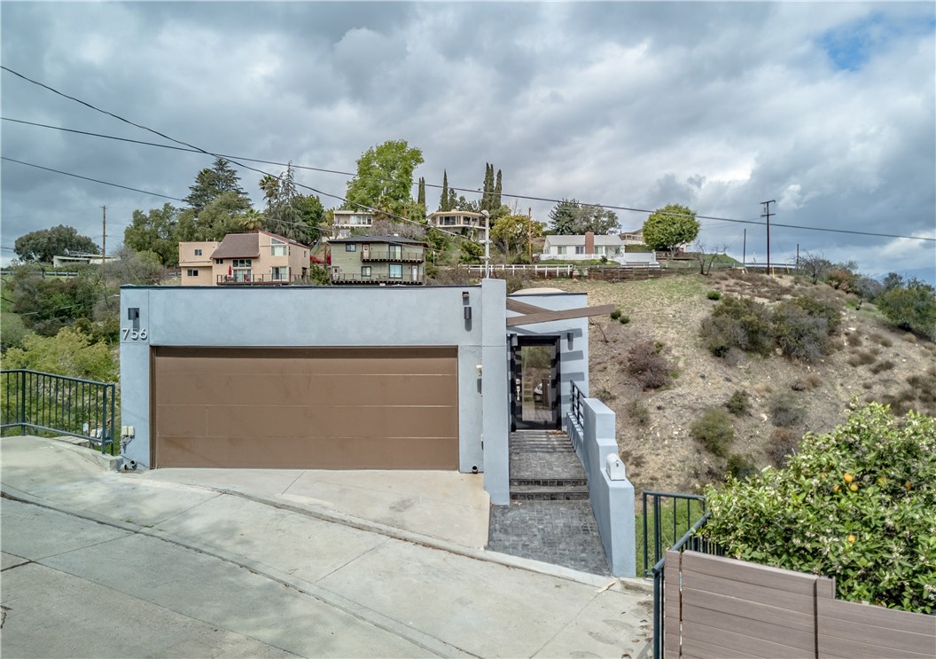 756 Quail Drive, Los Angeles, CA 90065