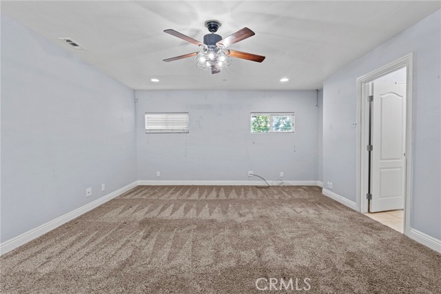 2703 Gates AVE, Redondo Beach CA: https://media.crmls.org/medias/5ac9cc8f-ac3a-4e4a-9b9f-3ee1fd312e7a.jpg