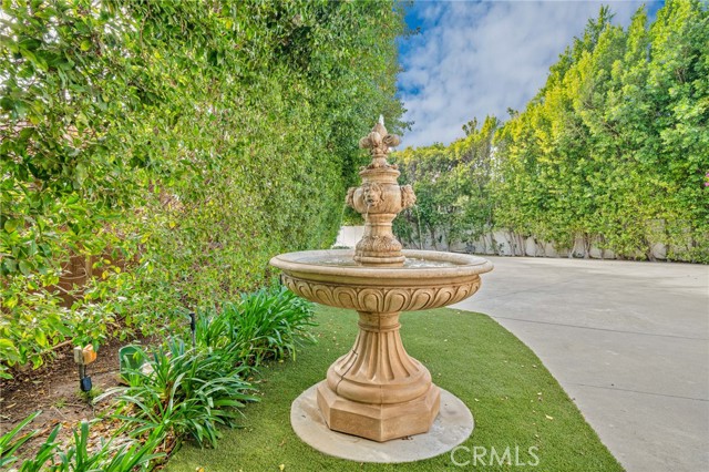 Detail Gallery Image 53 of 63 For 19517 Celtic St, Porter Ranch,  CA 91326 - 6 Beds | 6 Baths