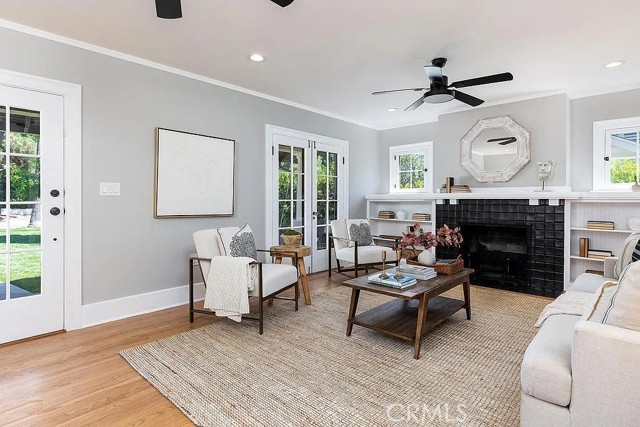 Detail Gallery Image 7 of 30 For 977 N Hill Ave, Pasadena,  CA 91104 - 3 Beds | 2 Baths