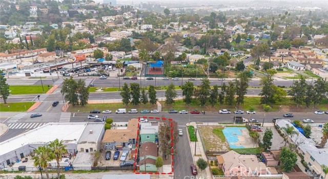 Detail Gallery Image 8 of 10 For 4206 Lowell, Los Angeles,  CA 90032 - 2 Beds | 2 Baths