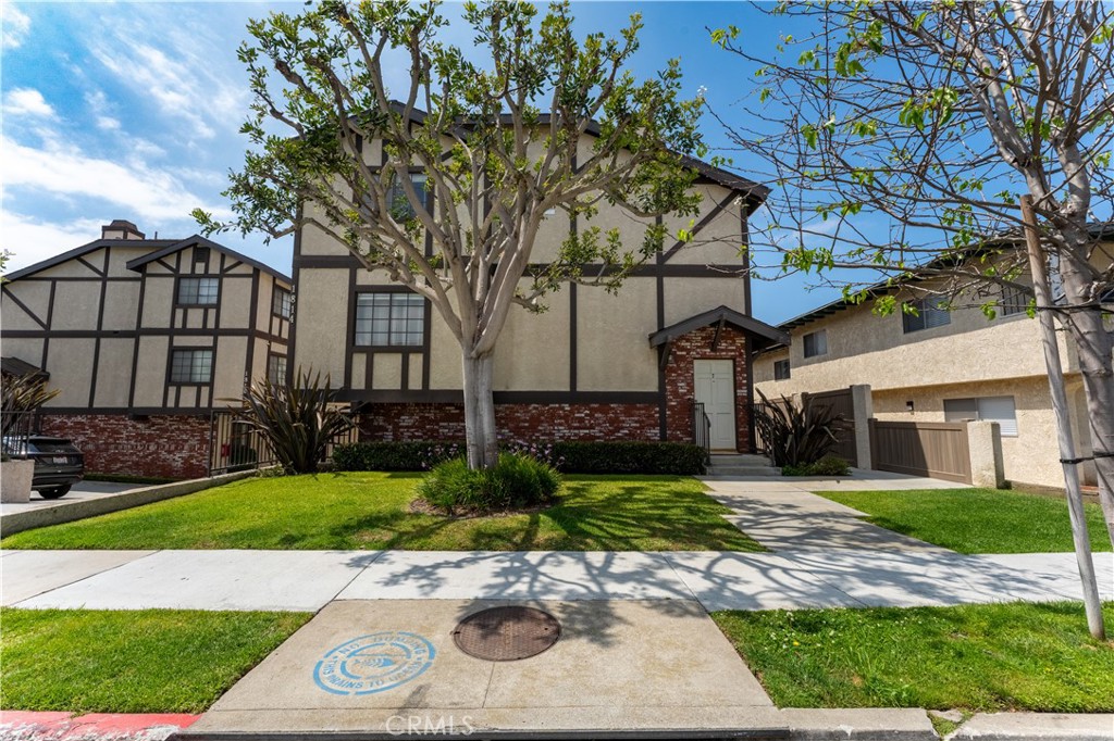 1814 Grant Avenue #7