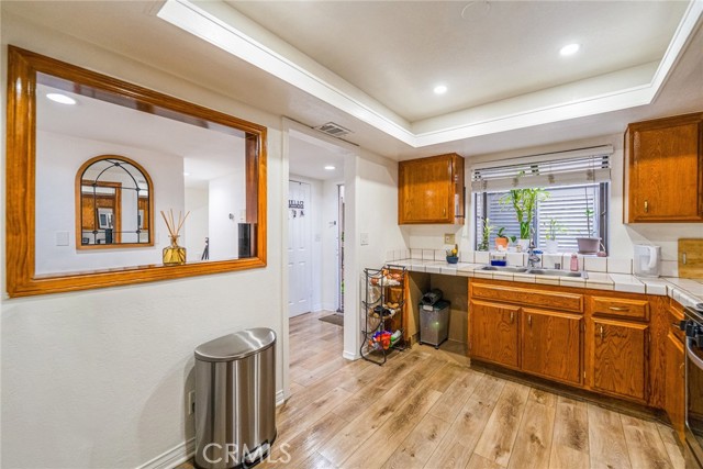 Detail Gallery Image 7 of 50 For 365 W Alameda Ave #203,  Burbank,  CA 91506 - 3 Beds | 2 Baths
