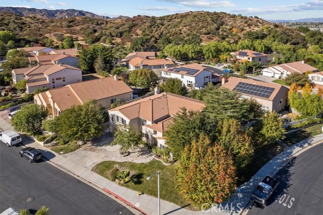 Detail Gallery Image 40 of 44 For 25123 Summerhill Ln, Stevenson Ranch,  CA 91381 - 5 Beds | 3 Baths