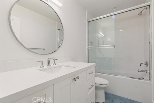 Detail Gallery Image 19 of 22 For 1 Malaga, Manhattan Beach,  CA 90266 - 2 Beds | 2 Baths