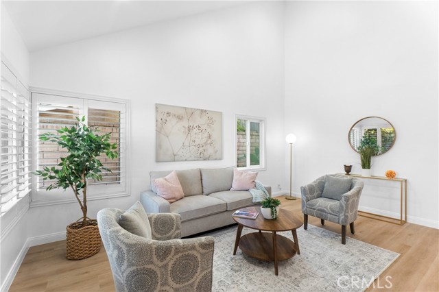 Detail Gallery Image 17 of 50 For 25496 Coral Wood, Lake Forest,  CA 92630 - 5 Beds | 3 Baths