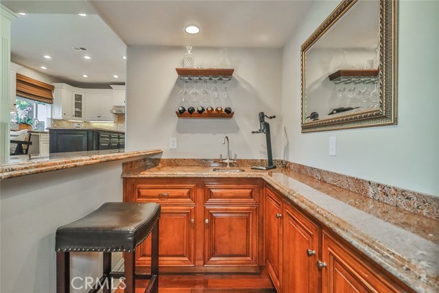 3220 Versaille Court, Thousand Oaks CA: https://media.crmls.org/medias/5acd435b-8b88-4c52-bbd4-8563d434d7c1.jpg
