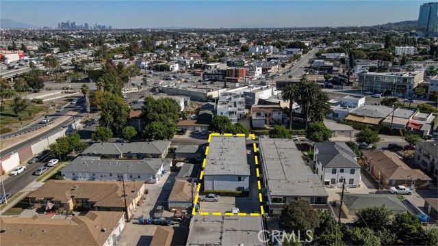 Detail Gallery Image 11 of 43 For 2615 Chariton St, Los Angeles,  CA 90034 - – Beds | – Baths