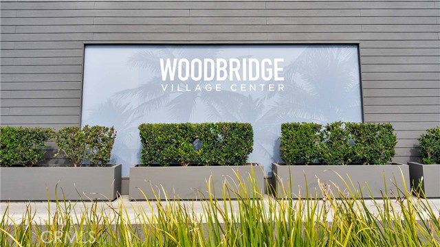 65 Pinewood, Irvine CA: https://media.crmls.org/medias/5acf1cd4-b614-49a6-aa2f-3dae0f17710f.jpg