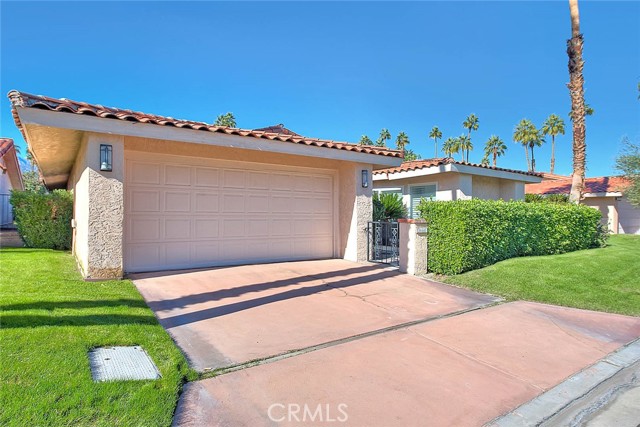 Detail Gallery Image 2 of 64 For 36665 via Cicada, Cathedral City,  CA 92234 - 3 Beds | 2/1 Baths