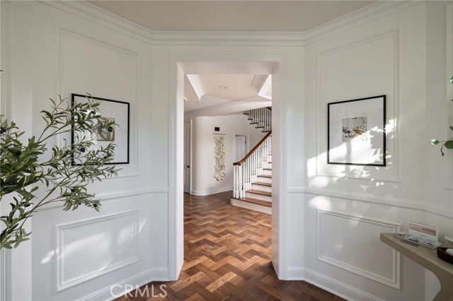 Detail Gallery Image 11 of 38 For 30 Long Bay, Newport Beach,  CA 92660 - 4 Beds | 3/1 Baths