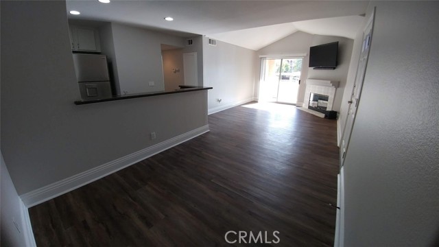 2400 Del Mar Way, Corona CA: https://media.crmls.org/medias/5ad42580-f2b8-4143-a6b2-d8e8bf8a7703.jpg