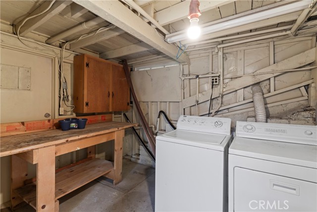 407 Dart Canyon Road, Crestline CA: https://media.crmls.org/medias/5ad492d5-3abb-4623-9289-bf56b51d54f8.jpg