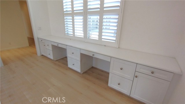 73 Gardenhouse Way, Irvine CA: https://media.crmls.org/medias/5ad4cd25-0a48-4c25-bc7c-60e1b2660306.jpg