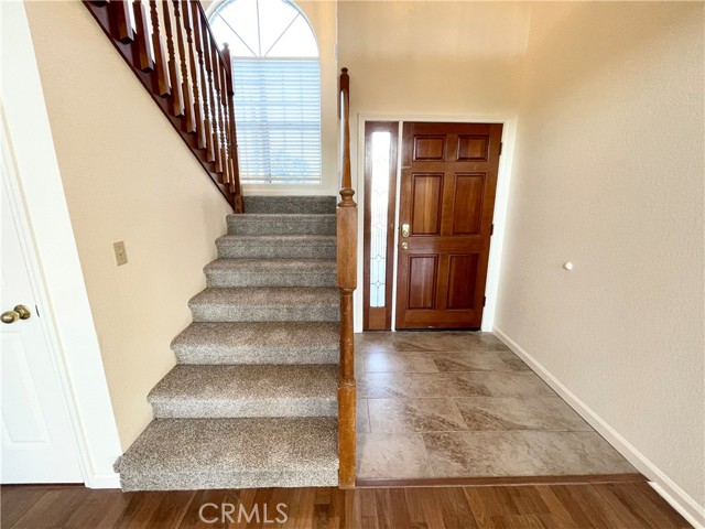 Detail Gallery Image 4 of 39 For 659 Royal Arch Ct, Merced,  CA 95340 - 4 Beds | 2/1 Baths