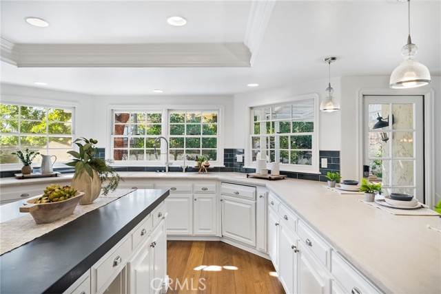 Detail Gallery Image 18 of 64 For 26361 Sorrell Pl, Laguna Hills,  CA 92653 - 7 Beds | 5 Baths