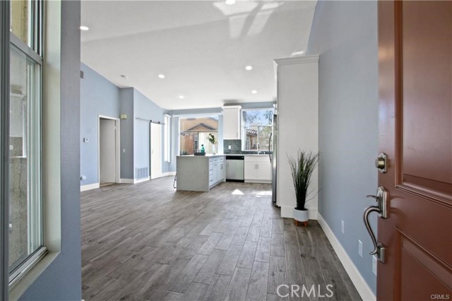 Detail Gallery Image 2 of 23 For 19431 Rue De Valore 49a,  Lake Forest,  CA 92610 - 2 Beds | 2 Baths