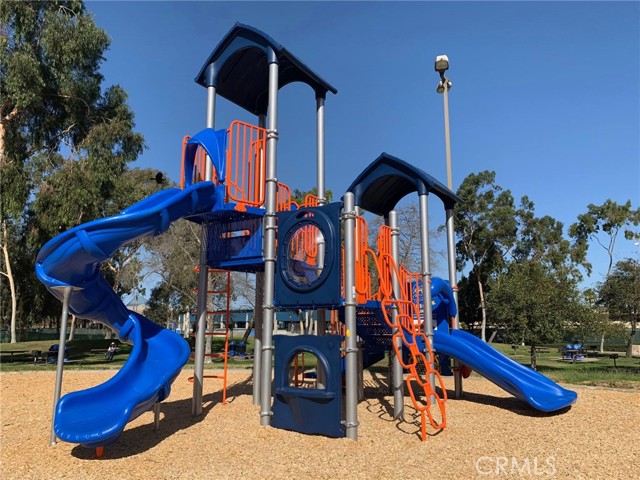 Detail Gallery Image 38 of 39 For 2563 Plaza Del Amo #304,  Torrance,  CA 90503 - 2 Beds | 2 Baths