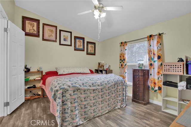 Detail Gallery Image 17 of 43 For 20843 Waalew Rd #C94,  Apple Valley,  CA 92307 - 4 Beds | 2 Baths