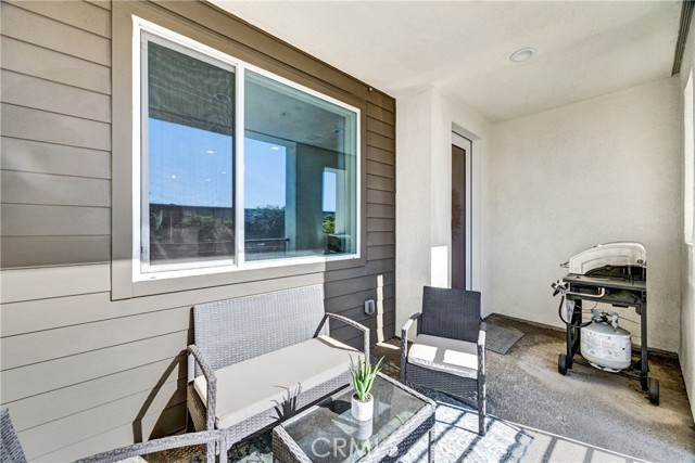 5092 Long Beach photo 14