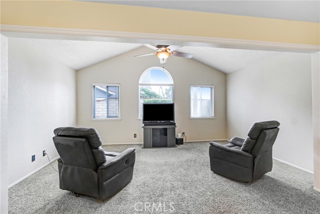 Detail Gallery Image 17 of 33 For 6843 Renato Ct, Chino,  CA 91710 - 4 Beds | 3 Baths