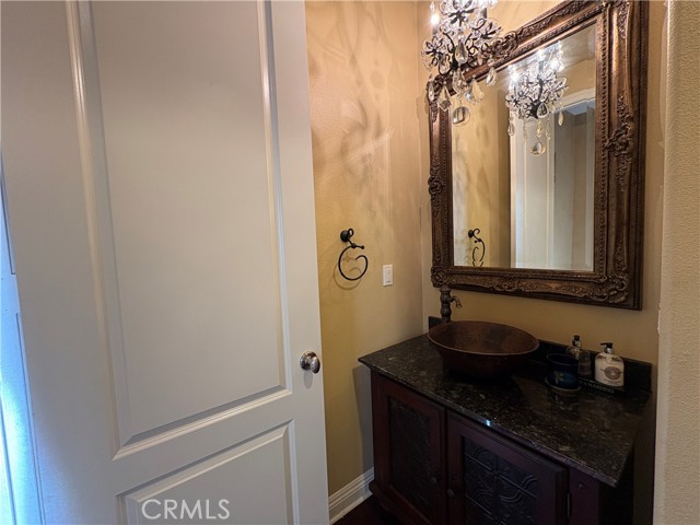 Detail Gallery Image 20 of 61 For 20209 Milano Ct, Yorba Linda,  CA 92886 - 5 Beds | 4/1 Baths