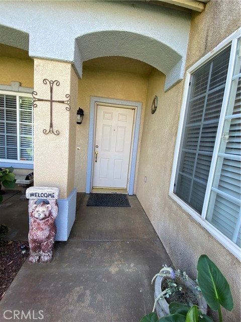 Detail Gallery Image 7 of 48 For 187 Pinewood Ct, Calimesa,  CA 92320 - 5 Beds | 3/1 Baths