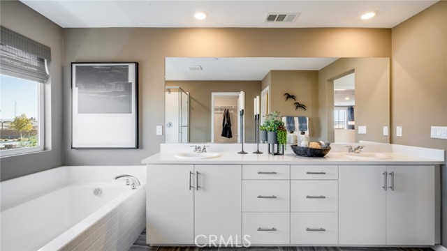 Detail Gallery Image 21 of 25 For 2392 Peach Tree Ln, Perris,  CA 92570 - 5 Beds | 3/1 Baths