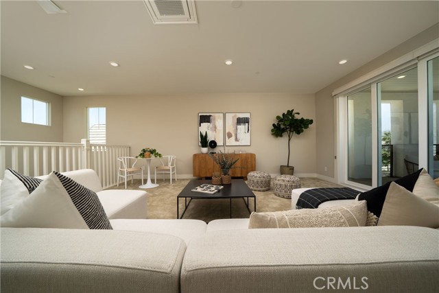 Detail Gallery Image 14 of 17 For 109 Pitch, Irvine,  CA 92618 - 4 Beds | 3/1 Baths