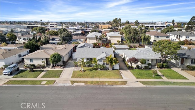 Detail Gallery Image 3 of 48 For 15905 La Salle Ave, Gardena,  CA 90247 - 4 Beds | 3 Baths