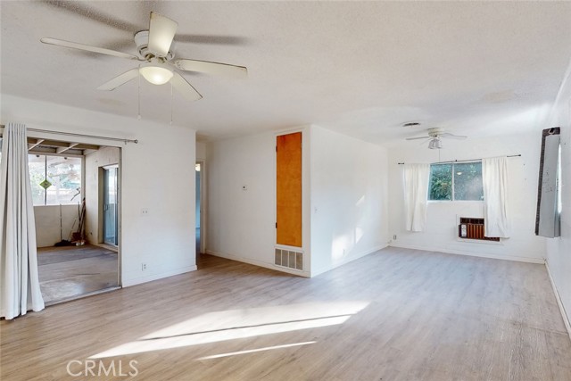 Detail Gallery Image 11 of 75 For 353 N Lawrence Ave, Yuba City,  CA 95991 - 3 Beds | 2 Baths