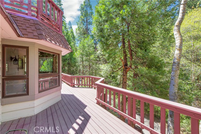 27945 Lakes Edge, Lake Arrowhead, CA 92352