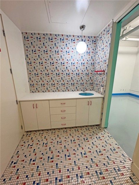 Detail Gallery Image 20 of 31 For 1010 Sycamore Ave #120,  South Pasadena,  CA 91030 - 1 Beds | 1 Baths