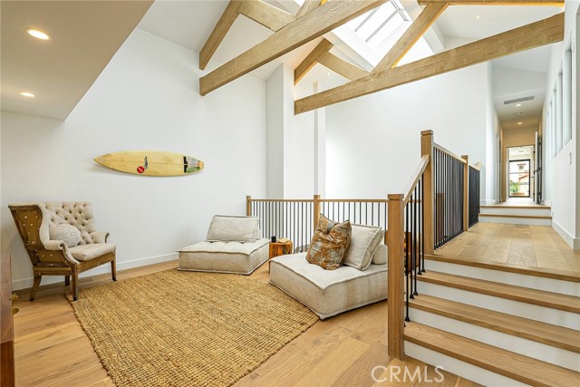223 Orchid Avenue, Corona del Mar CA: https://media.crmls.org/medias/5ada4aa6-adaa-4c48-8c61-a302f74d2843.jpg