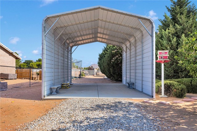 14908 Dakota Road, Apple Valley CA: https://media.crmls.org/medias/5adbd490-a286-4364-b012-d7a40a68b942.jpg
