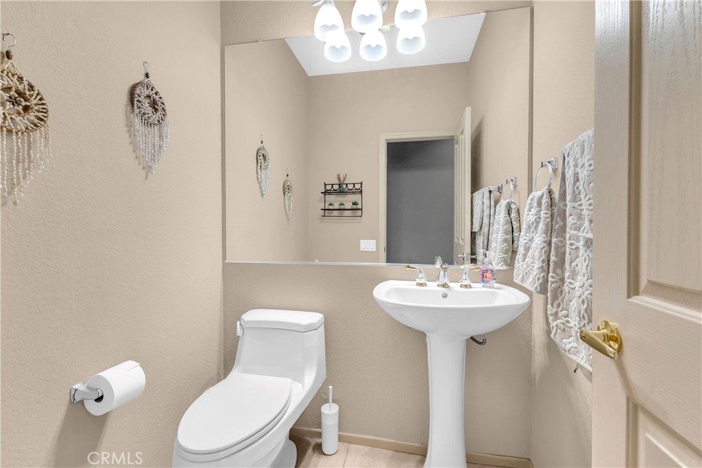 MLS #CV25219775 image #31