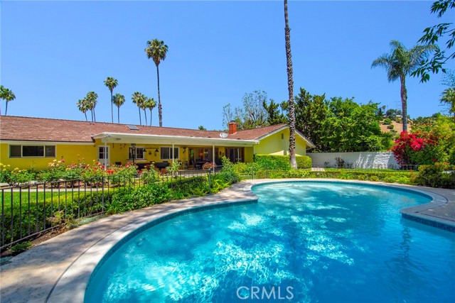 Detail Gallery Image 39 of 48 For 4510 Triste Pl, Tarzana,  CA 91356 - 4 Beds | 3 Baths