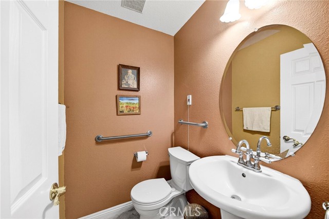 Detail Gallery Image 23 of 38 For 18568 Arbor Gate, Yorba Linda,  CA 92886 - 5 Beds | 3/1 Baths