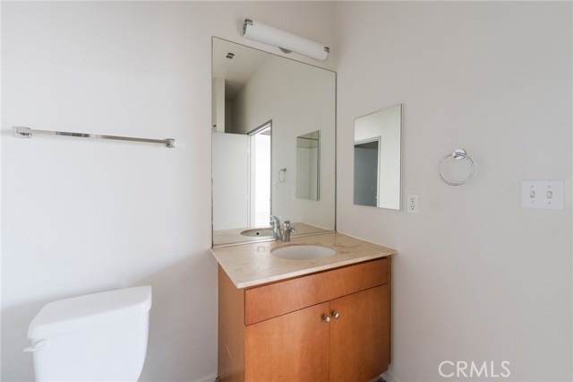 435 W Center Street, Anaheim CA: https://media.crmls.org/medias/5addc188-e8d1-410f-a339-8bcda598b8fa.jpg